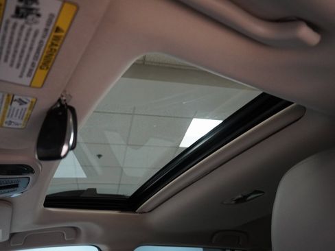 Used 2021 Subaru Outback Limited image 4