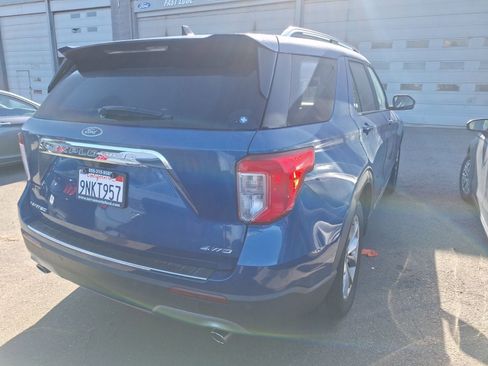 Used 2021 Ford Explorer Limited w/ Equipment Group 301A image 5