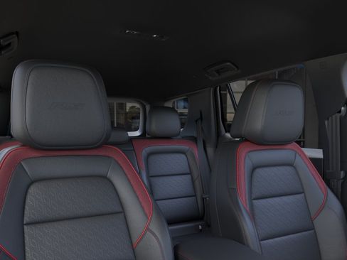 New 2026 Chevrolet Equinox RS w/ Safety and Technology Package FWD image 24