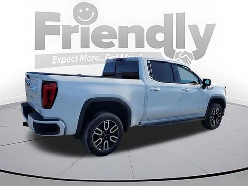 Used 2023 GMC Sierra 1500 AT4 w/ AT4 Premium Package AWD/4WD image 5