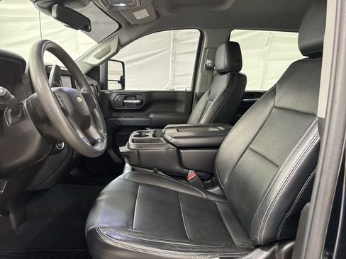 Used 2024 Chevrolet Silverado 2500 Custom w/ Custom Value Package AWD/4WD image 17