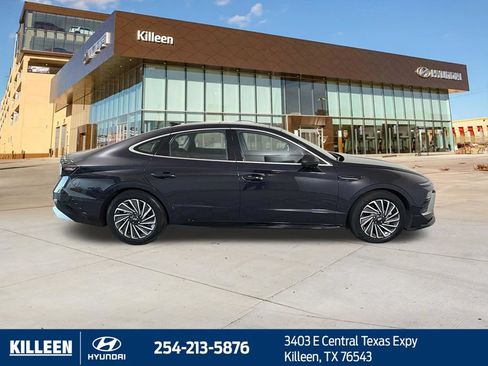 Used 2024 Hyundai Sonata Limited FWD image 9