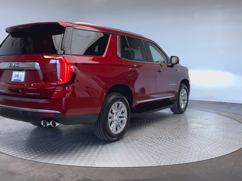 Used 2022 GMC Yukon Denali AWD/4WD image 8