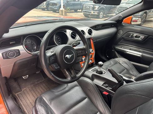 Used 2020 Ford Mustang GT Premium w/ Ford Safe & Smart Package RWD image 2