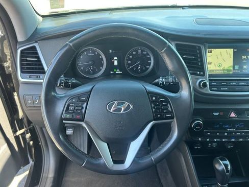 Used 2016 Hyundai Tucson Limited w/ Option Group 03 AWD/4WD image 22