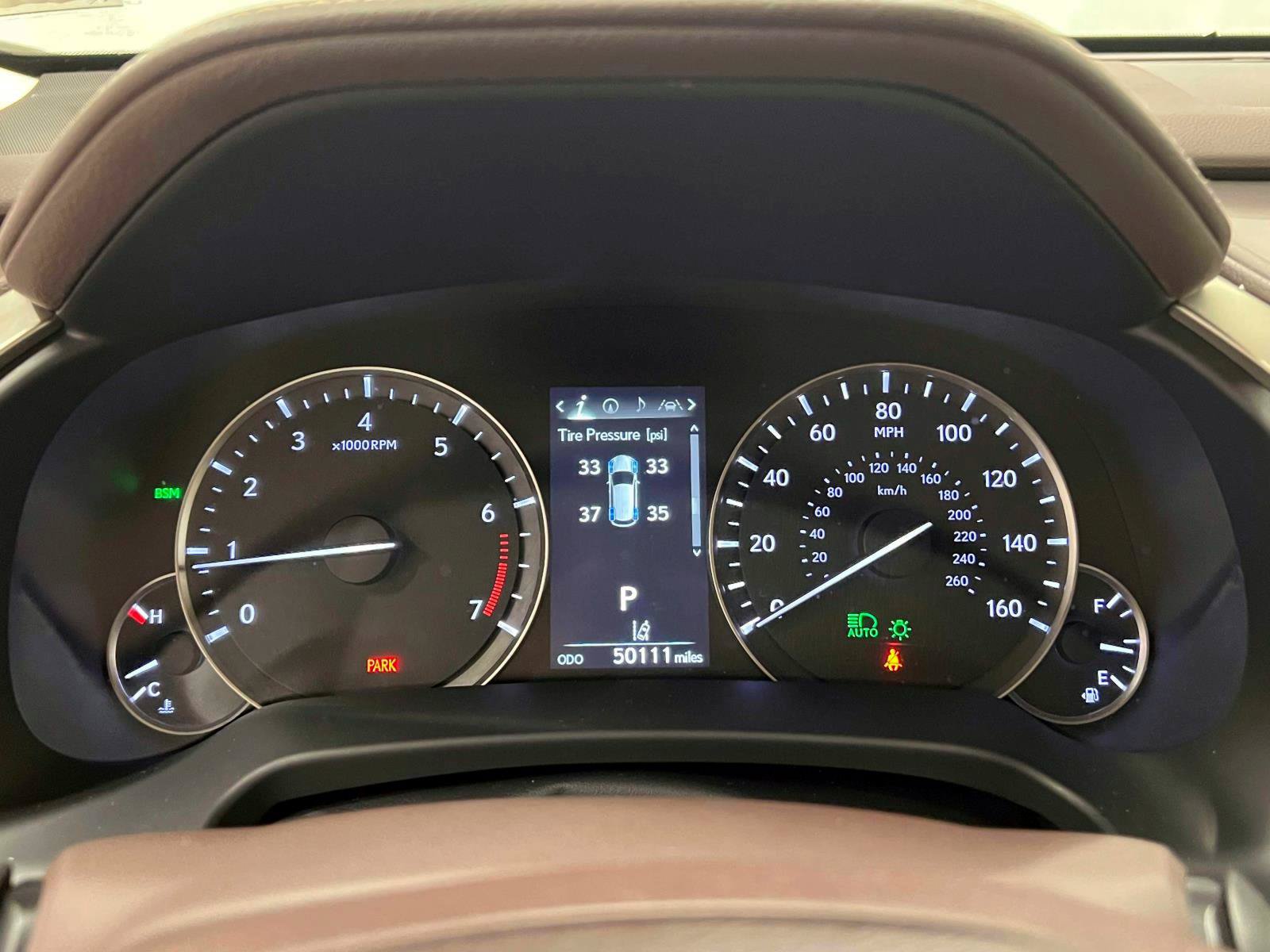 Used 2020 Lexus RX 350L Premium w/ Premium Package AWD/4WD image 25