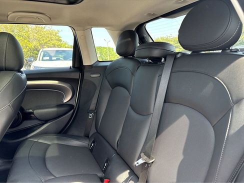 Used 2023 MINI Cooper S FWD image 16