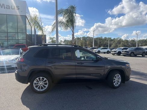 Used 2022 Jeep Cherokee Latitude Lux image 9