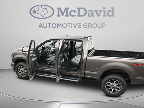 Used 2022 Ford F250 Lariat w/ Lariat Value Package AWD/4WD image 44