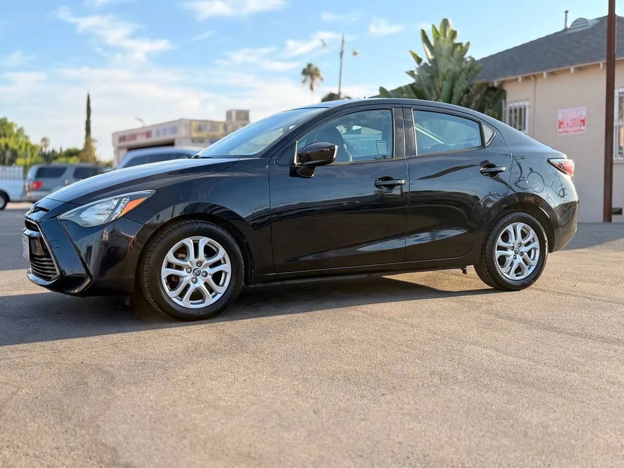 Used 2018 Toyota Yaris iA FWD image 7