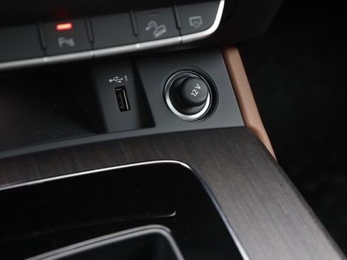 Used 2025 Audi Q5 2.0T Premium Plus w/ Premium Plus Package image 28