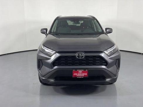 Used 2024 Toyota RAV4 XLE AWD/4WD image 9