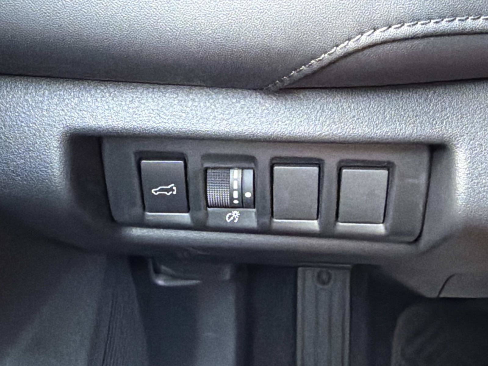 Used 2026 Subaru Outback Touring w/ Touring Package AWD/4WD image 29