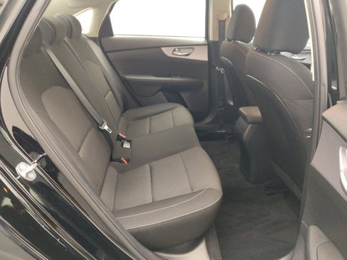 Used 2024 Kia Forte LXS image 19