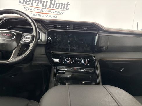 Used 2024 GMC Sierra 1500 AT4 w/ Technology Package image 24