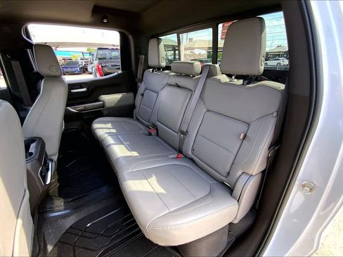 Used 2019 Chevrolet Silverado 1500 LTZ w/ LTZ Premium Package AWD/4WD image 20