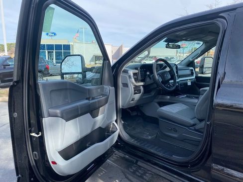 New 2026 Ford F250 XLT w/ Tremor Off-Road Package image 10