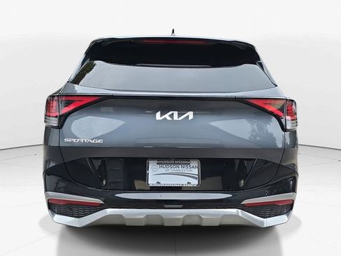 Used 2023 Kia Sportage SX image 8