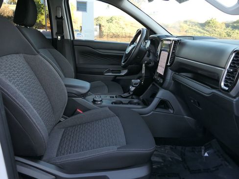 Used 2025 Ford Ranger XLT w/ FX4 Off-Road Package image 28