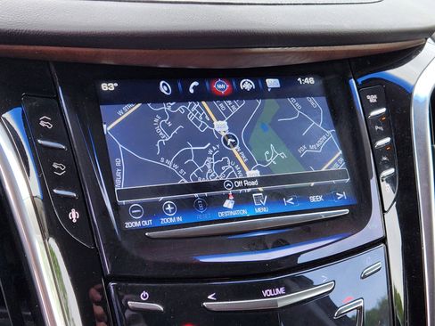 Used 2016 Cadillac Escalade ESV Luxury AWD/4WD image 22