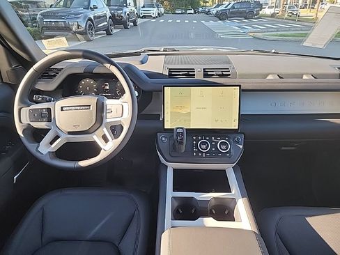New 2026 Land Rover Defender 110 X-Dynamic SE AWD/4WD image 23