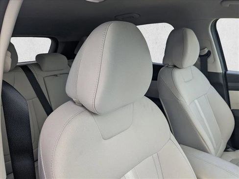 Used 2025 Hyundai Tucson SEL image 18