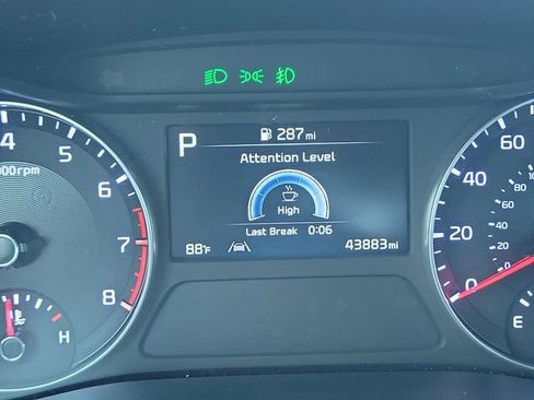 Used 2023 Kia Forte GT-Line w/ GT-Line Technology Package FWD image 27