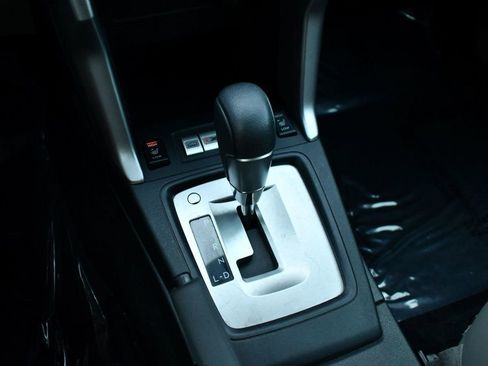 Used 2016 Subaru Forester 2.5i Limited image 45