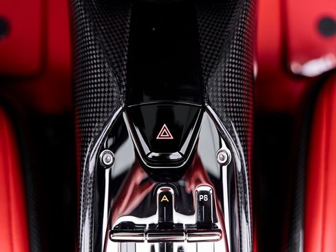Used 2024 Ferrari SF90 Spider AWD/4WD image 85