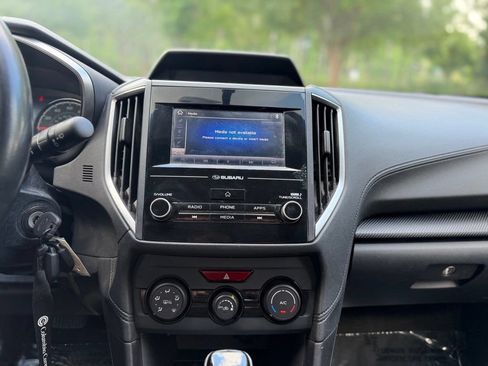 Used 2018 Subaru Crosstrek 2.0i Premium AWD/4WD image 25