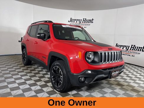Used 2023 Jeep Renegade Latitude image 4