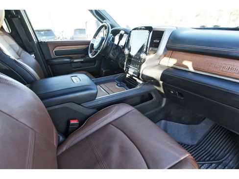 Used 2024 RAM 3500 Limited w/ Towing Technology Group AWD/4WD image 28