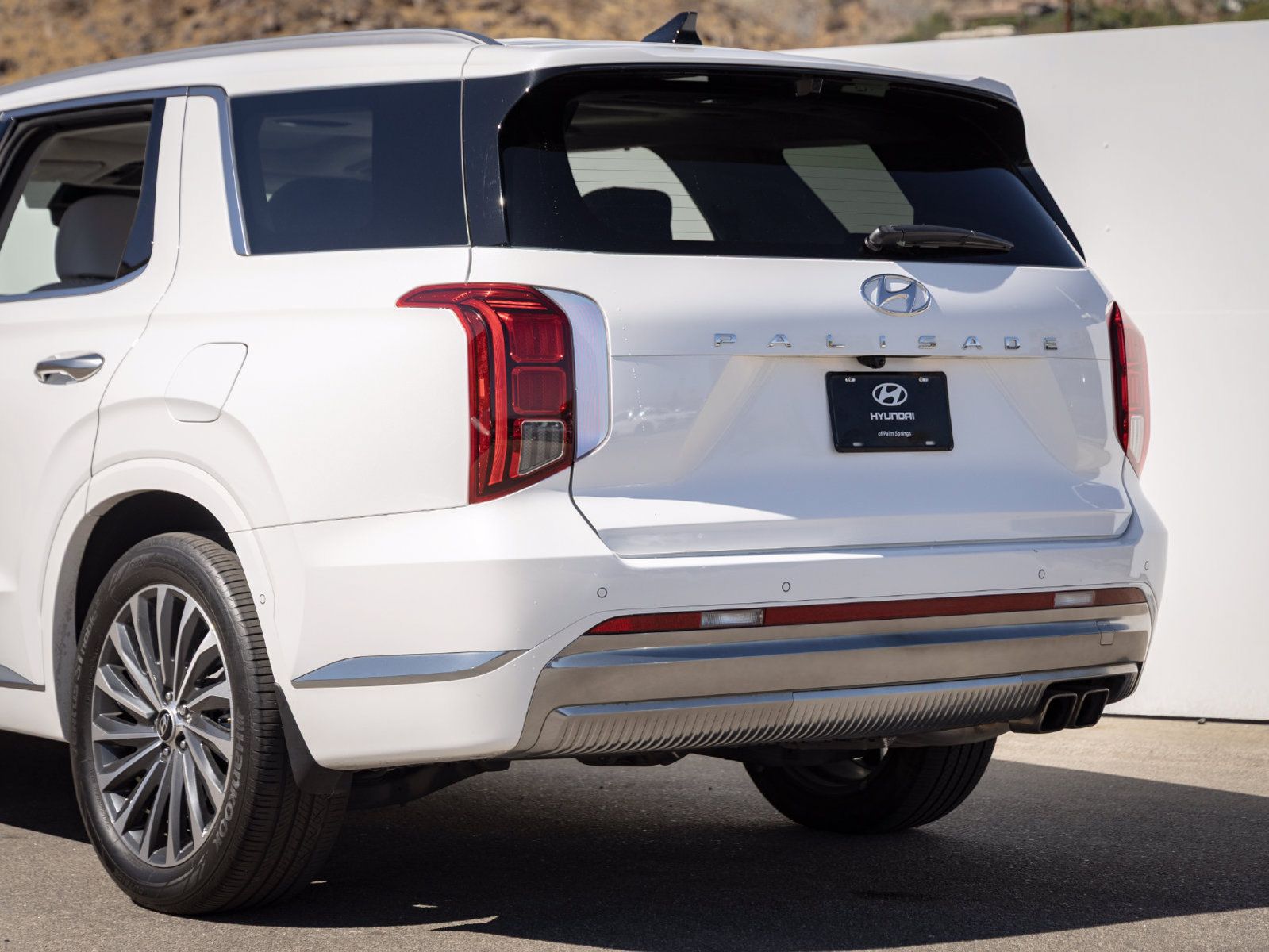 Used 2024 Hyundai Palisade Calligraphy FWD image 9