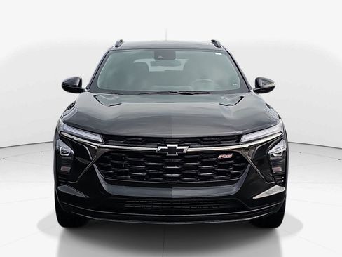 Used 2026 Chevrolet Trax RS w/ Driver Confidence Package FWD image 9