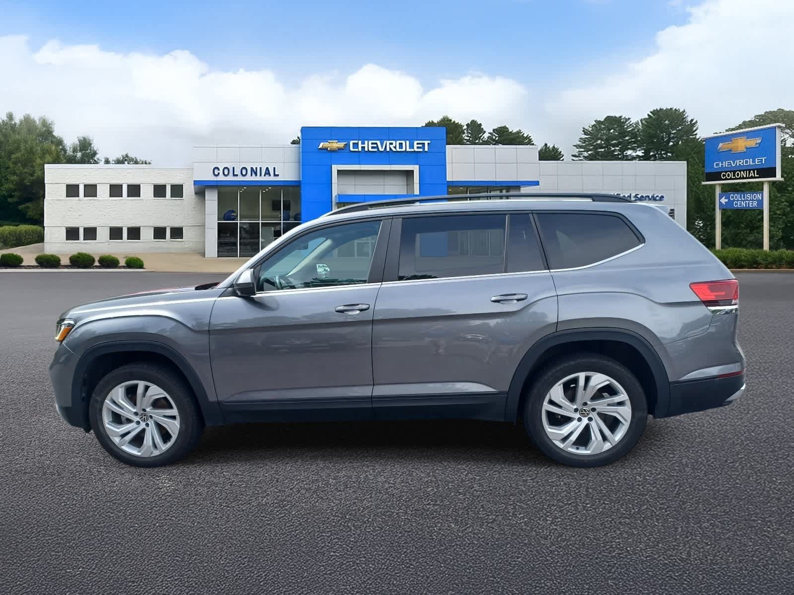 Used 2022 Volkswagen Atlas SE AWD/4WD image 6