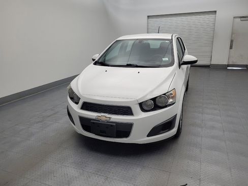 Used 2016 Chevrolet Sonic LT FWD image 15