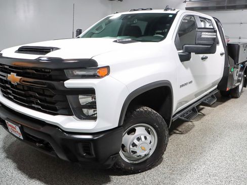 Used 2024 Chevrolet Silverado 3500 W/T w/ WT Convenience Package image 30