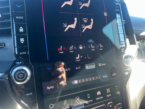 New 2026 RAM 1500 Limited image 25