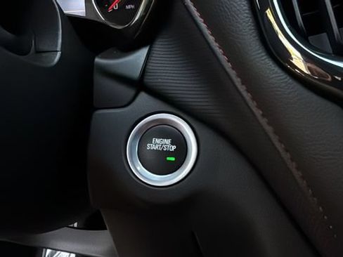 Used 2024 Chevrolet Equinox RS w/ RS Leather Package FWD image 29