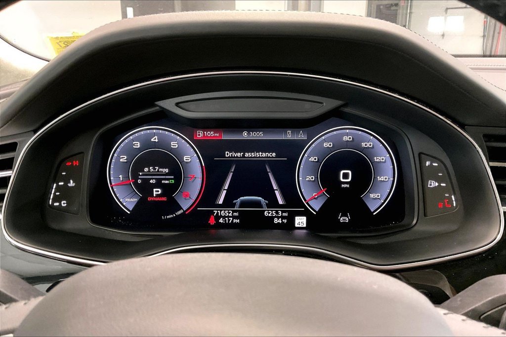 Used 2019 Audi Q8 Prestige w/ Luxury Package AWD/4WD image 14