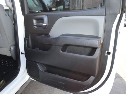Used 2016 Chevrolet Silverado 2500 W/T image 22