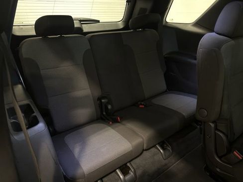 Used 2023 Chevrolet Traverse LT FWD image 15