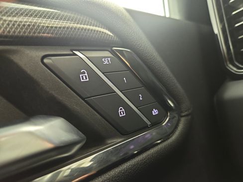 Certified 2024 GMC Sierra 2500 AT4 image 31