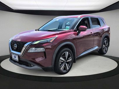Used 2021 Nissan Rogue SL w/ Premium Package
