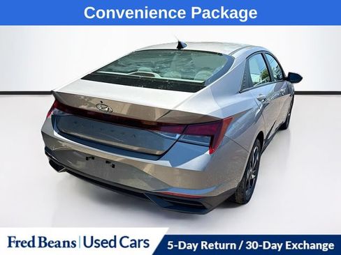 Certified 2023 Hyundai Elantra SEL w/ Convenience Package FWD image 8
