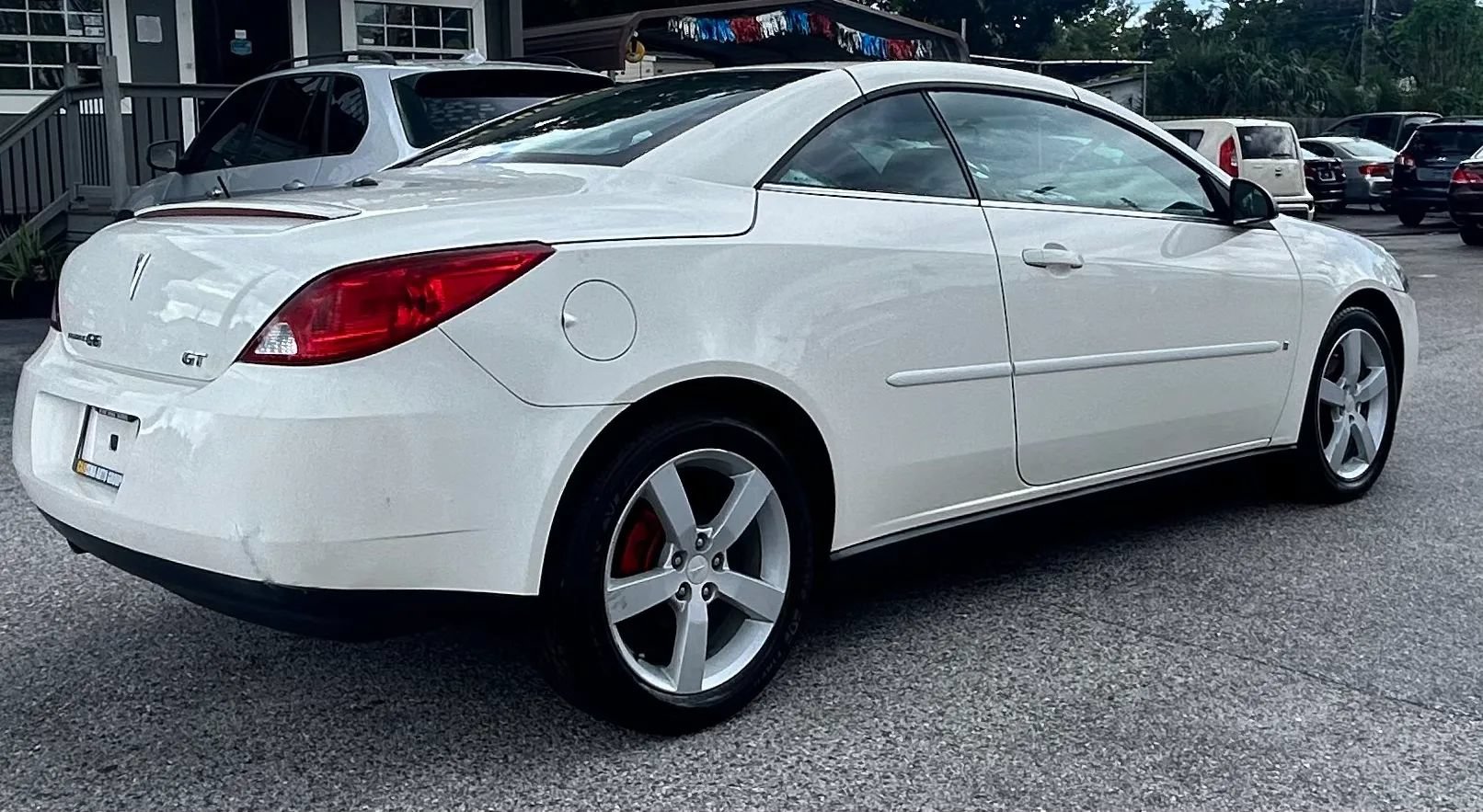 Used 2007 Pontiac G6 GT w/ Premium Package FWD image 7