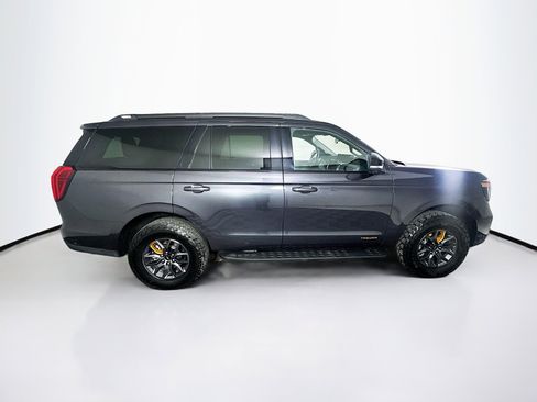Used 2025 Ford Expedition Tremor image 10