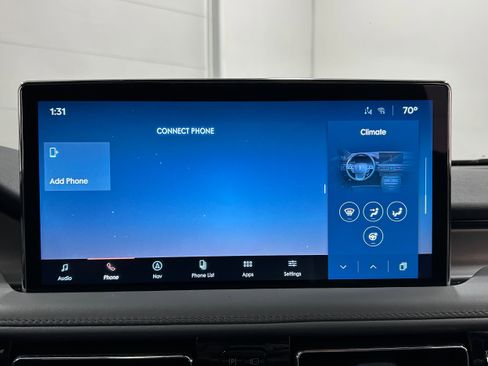 Used 2022 Lincoln Nautilus Reserve AWD/4WD image 6