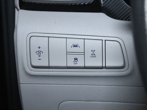 Used 2020 Hyundai Tucson SE image 24