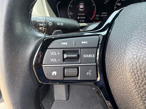 Certified 2024 Honda Civic Sport image 12